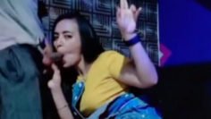 Reysa Purel Nyepong DI Room Karaoke