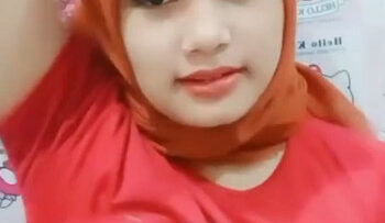 Jilbab Merah Tiktok.jpg