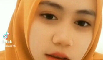 Rekaman VCS Jilbab SPG Iphone.jpg