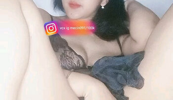 Chamecin Live IG.jpg