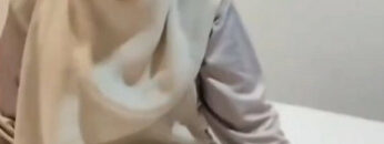 Main Sama Bu Guru Hijab.jpg