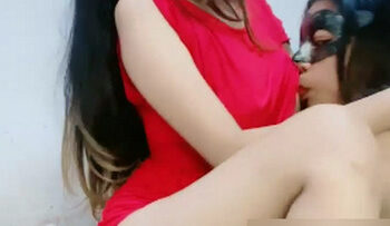 Ochi Ocha Main Lesboss.jpg