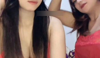 2Twins Terbaru Main Lesbong.jpg